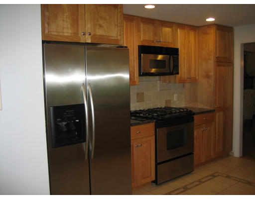 84 Tamarack Road Westwood, MA 02090 - Photo 7 of 22 Gallery Image 7