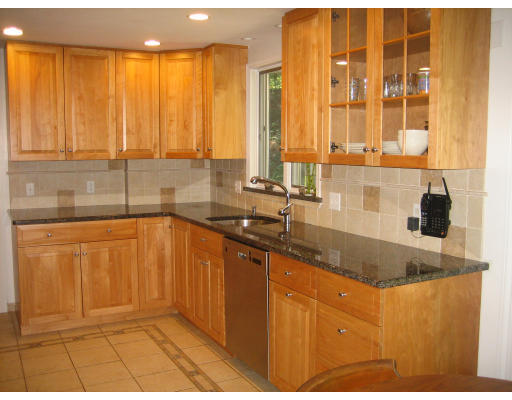 84 Tamarack Road Westwood, MA 02090 - Photo 8 of 22 Gallery Image 8