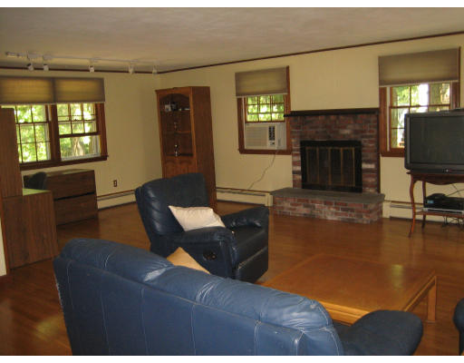 84 Tamarack Road Westwood, MA 02090 - Photo 10 of 22 Gallery Image 10