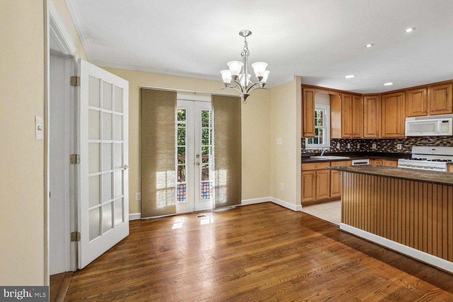 8317 Accotink Road Lorton, VA 22079 - Photo 9 of 61 Dining Room