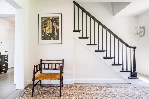 $2,250,000 | 9 Black Bear Road, Bearsville, NY 12409