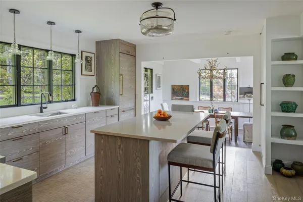 $2,250,000 | 9 Black Bear Road, Bearsville, NY 12409