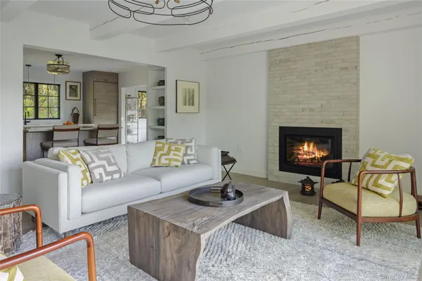 $2,250,000 | 9 Black Bear Road, Bearsville, NY 12409