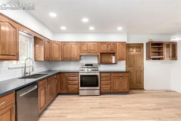$450,000 | 1418 Osgood Road, Colorado Springs, CO 80915