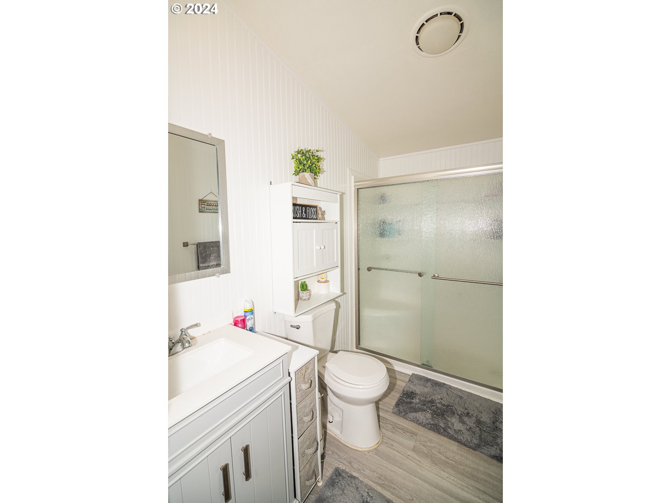 2566 Janelle Way Eugene, OR 97404 - Photo 39 of 47