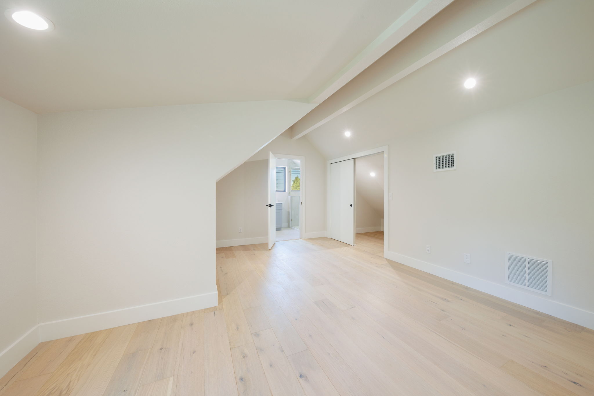 6315 Del Monte Road, Unit A Austin, TX 78741 - Photo 11 of 24