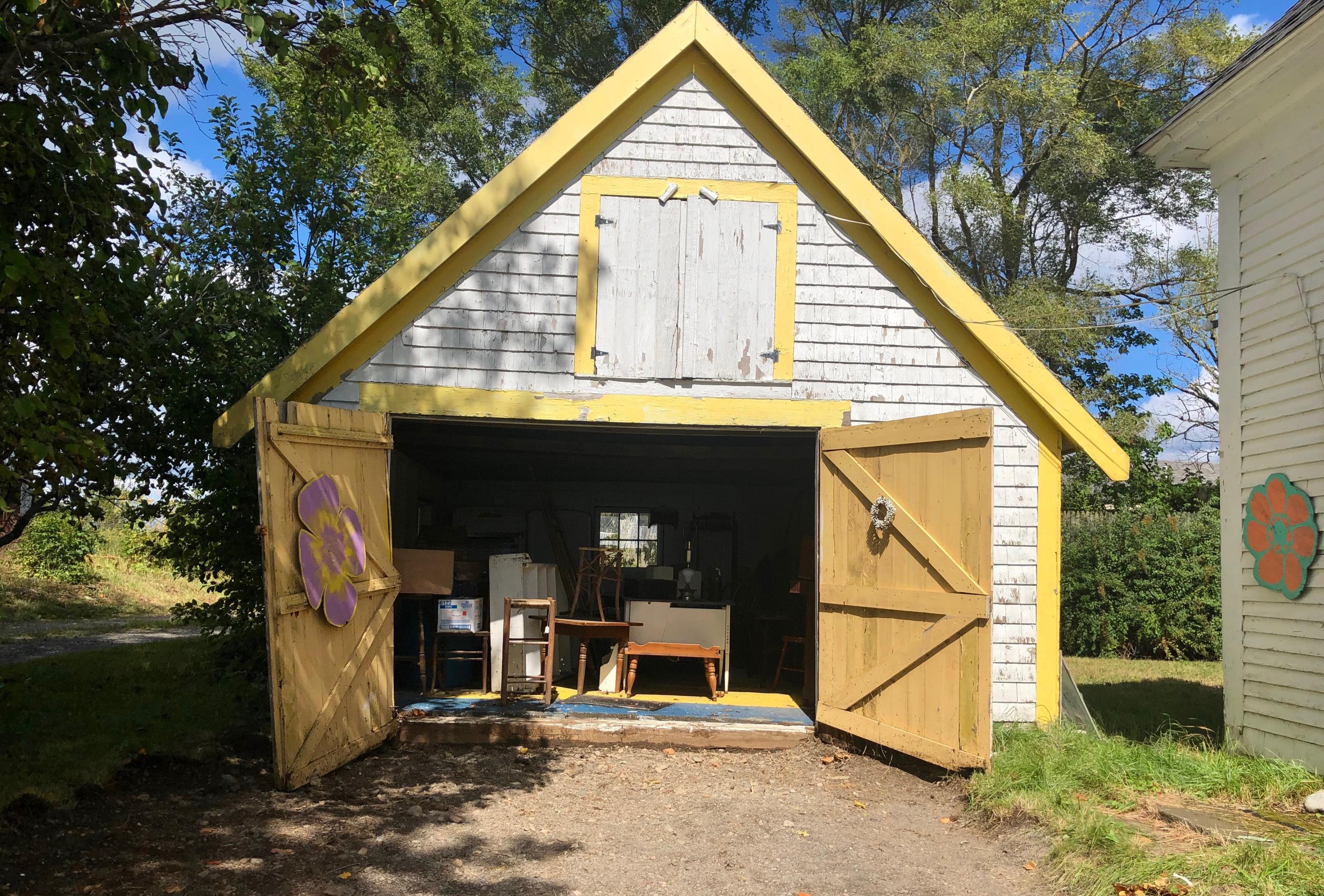 221 County Road Lubec, ME 04652 - Photo 4 of 33 4. Garage