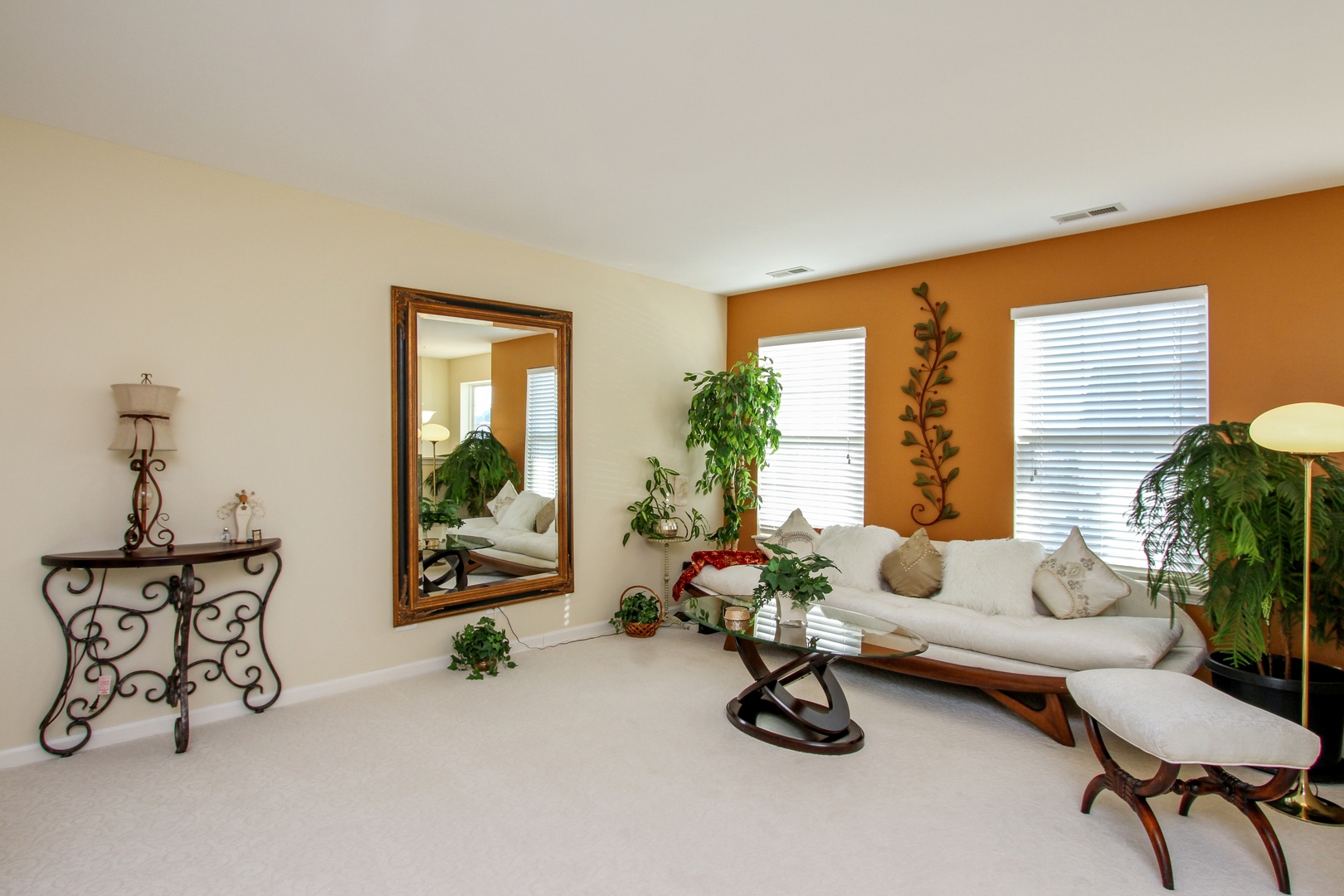 620 Treble Lane Volo, IL 60073 - Photo 2 of 18