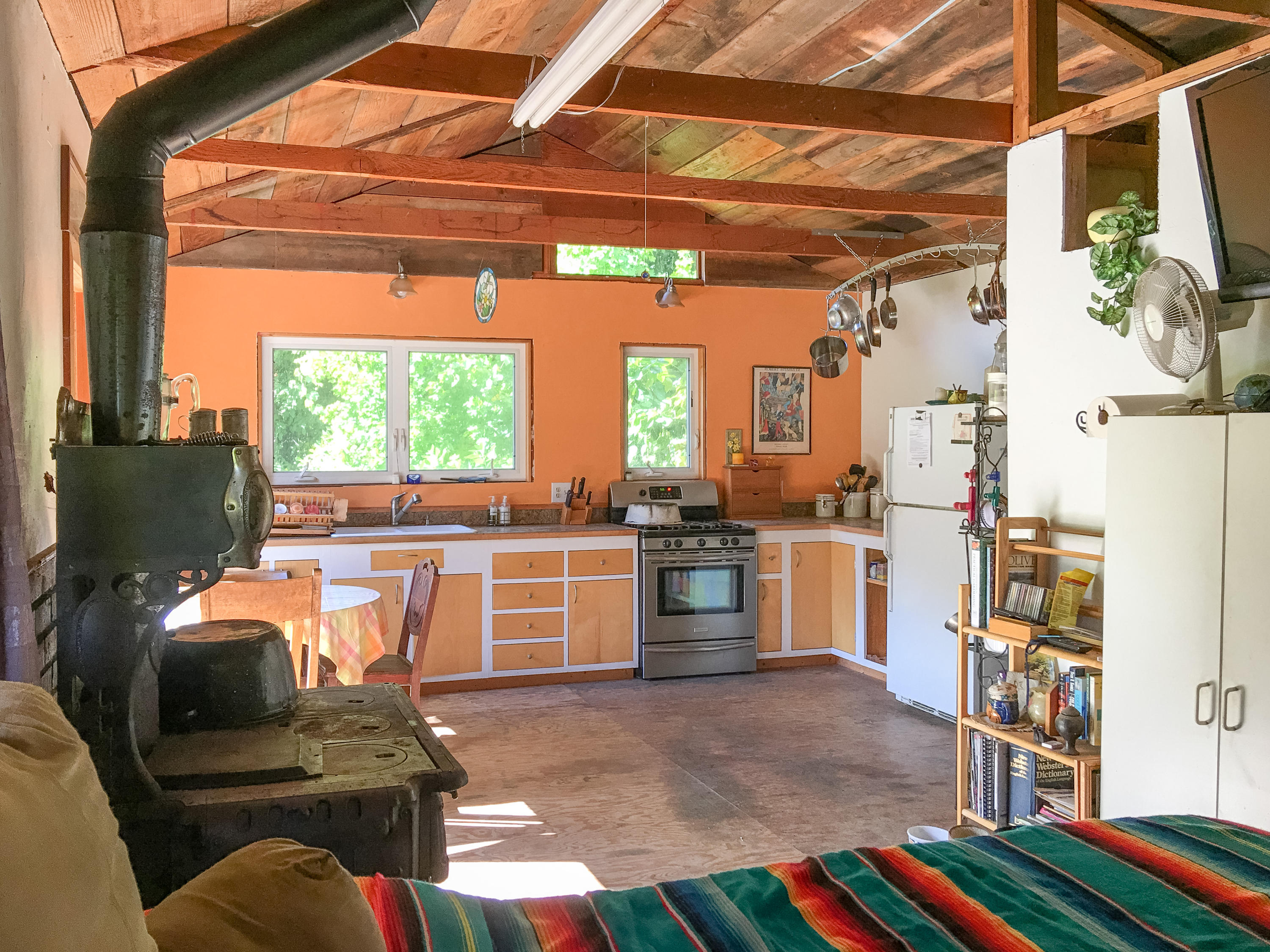 550 Cedar Camp Road Orleans, CA 95556 - Photo 15 of 28