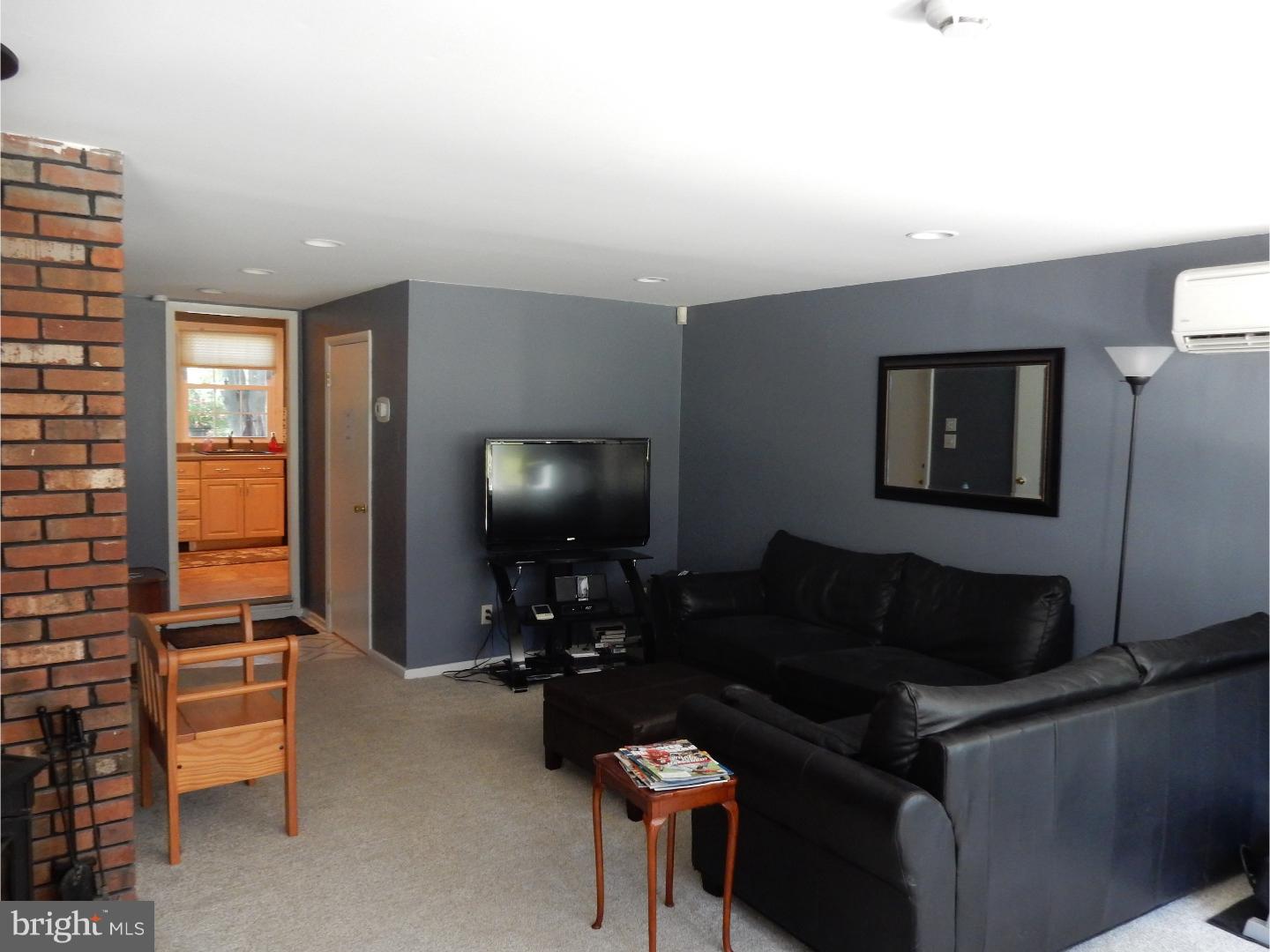 301 Willowbrook Road Horsham, PA 19044 - Photo 14 of 17 Family Room