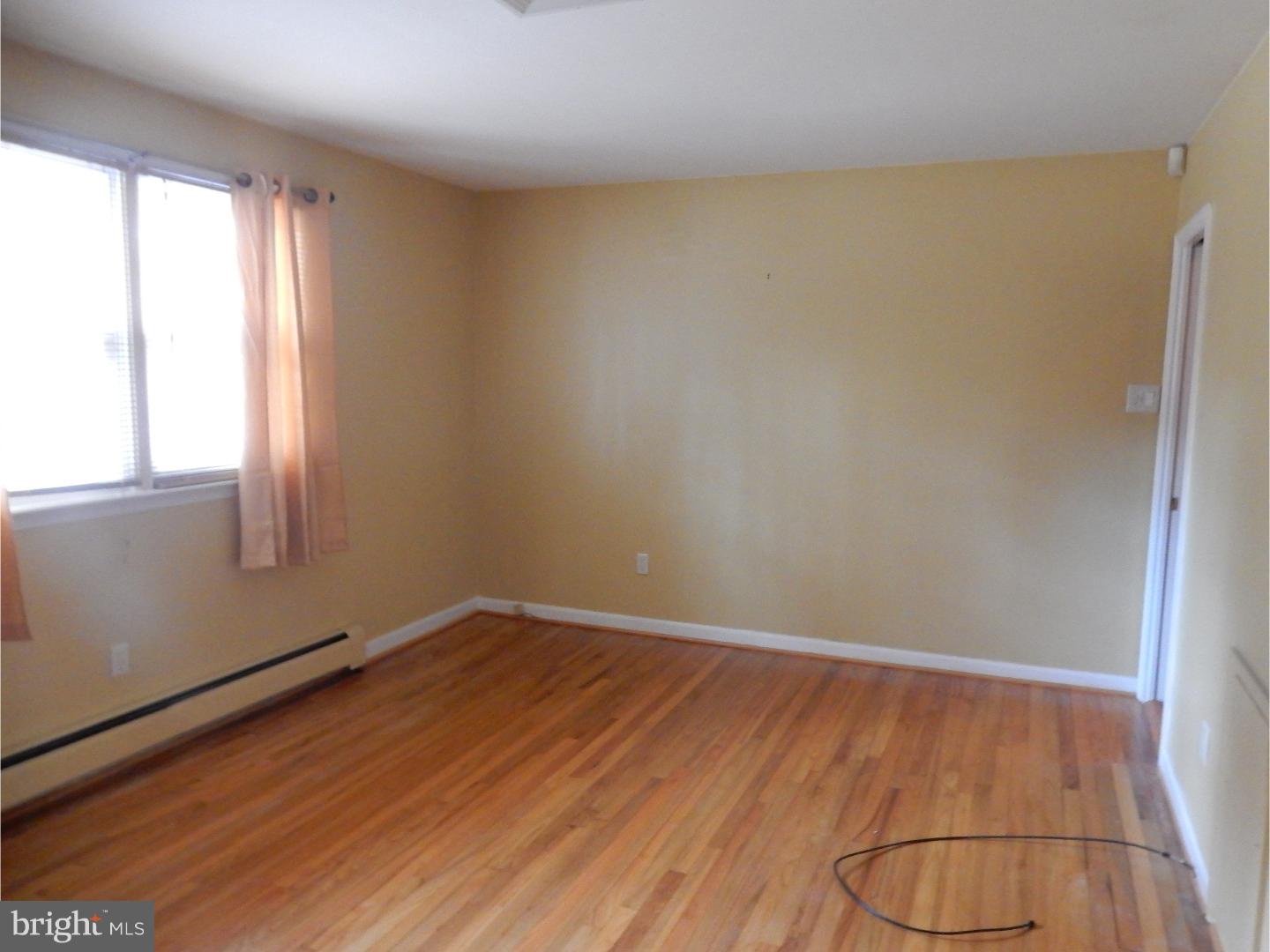 301 Willowbrook Road Horsham, PA 19044 - Photo 6 of 17 Bedroom - Main