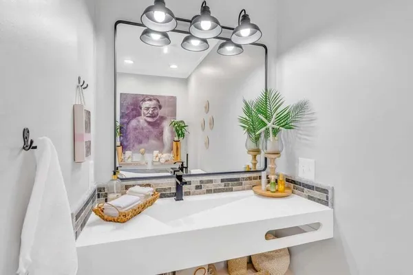 $3,399,000 | 17183 Coral Drive, Sugarloaf, FL 33042