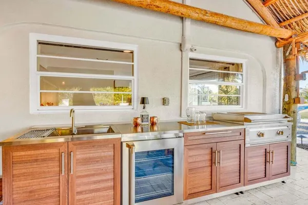 $3,399,000 | 17183 Coral Drive, Sugarloaf, FL 33042