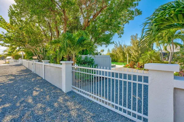 $3,399,000 | 17183 Coral Drive, Sugarloaf, FL 33042