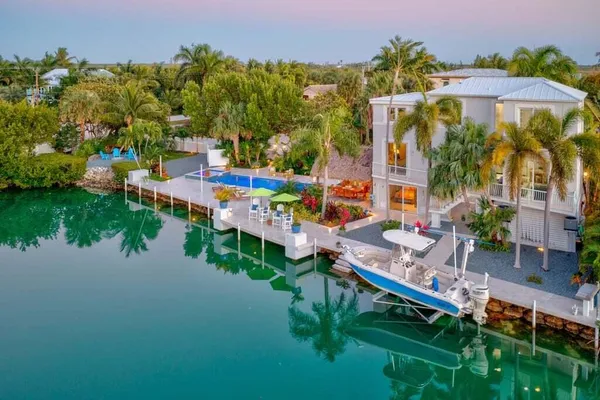 $3,399,000 | 17183 Coral Drive, Sugarloaf, FL 33042