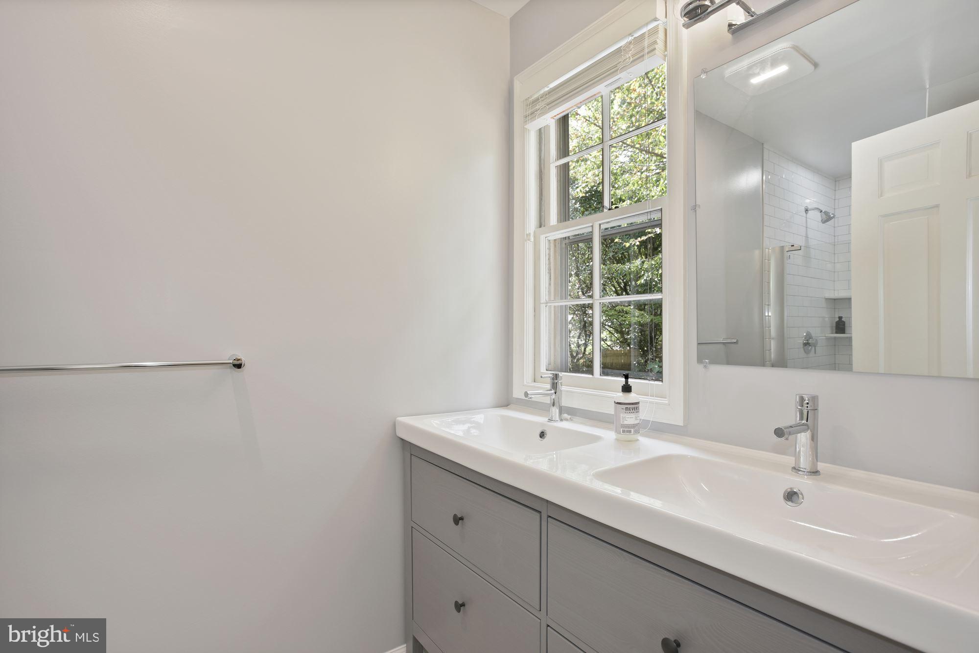 4240 Fordham Road Northwest Washington, DC 20016 - Photo 21 of 38 Gallery Image 21
