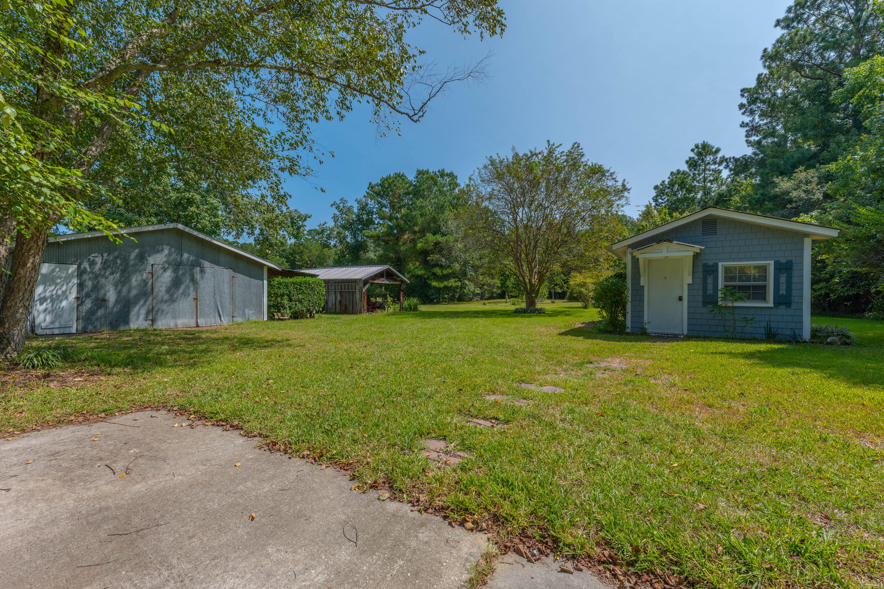 806 Appii Road Moncks Corner, SC 29461 - Photo 44 of 49 P1042028