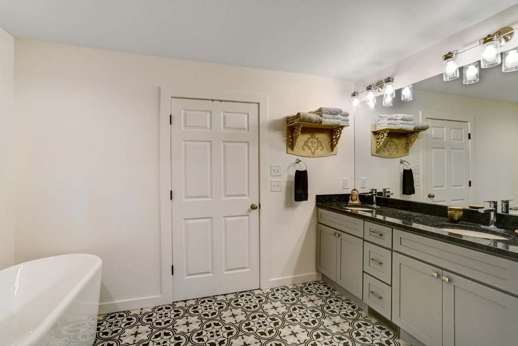 404 Caldwell Overlook Brasstown, NC 28902 - Photo 13 of 73