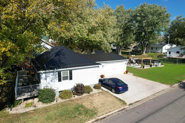 $263,900 | 715 Sickle Street, Platteville, WI 53818