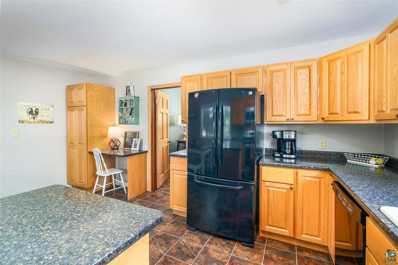 3826 Martin Road Duluth, MN 55803 - Photo 17 of 47