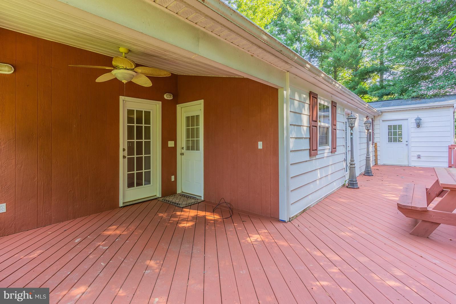 181 Eley Road Fredericksburg, VA 22406 - Photo 25 of 30 Start The Grillin !!