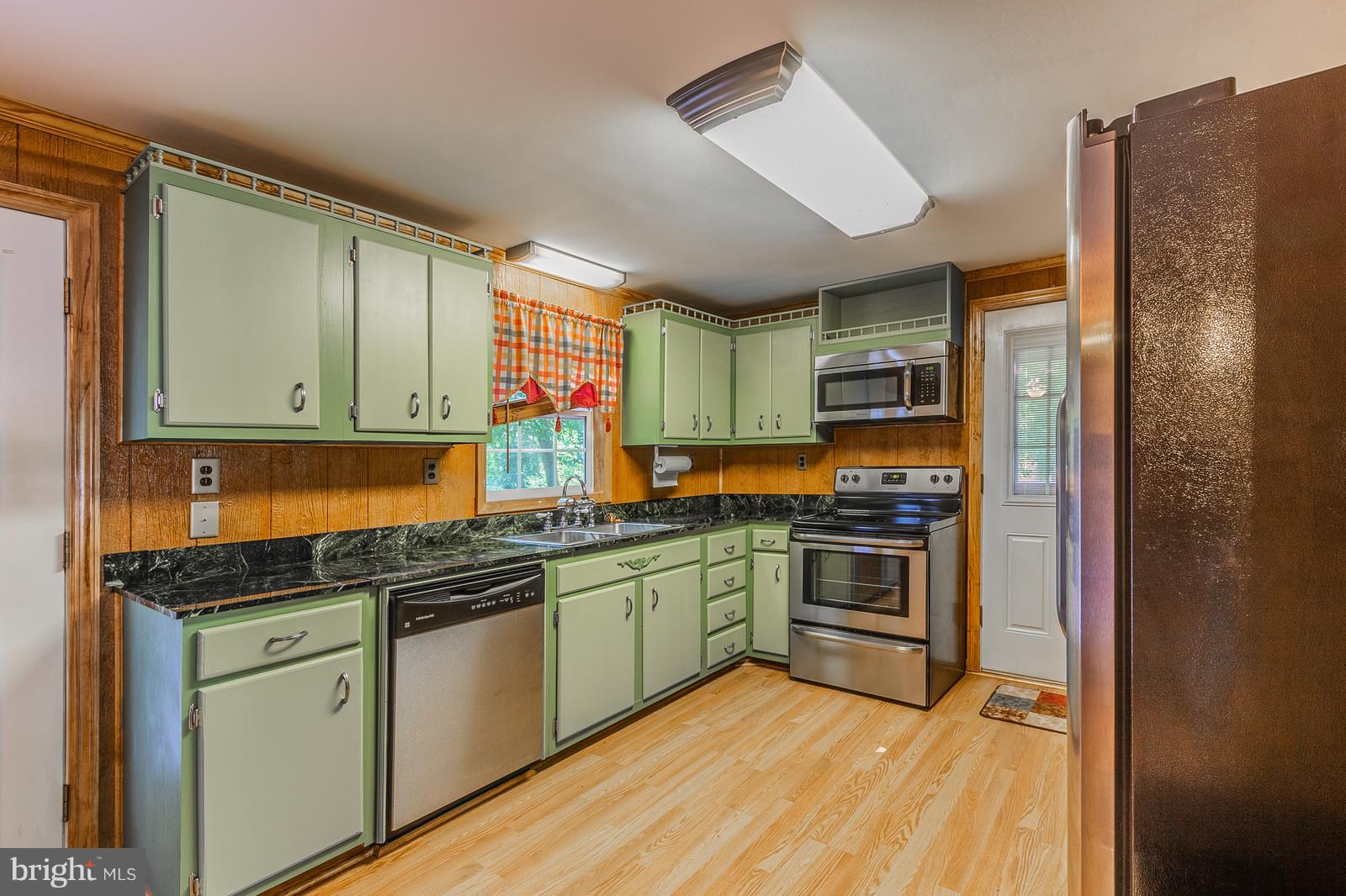 181 Eley Road Fredericksburg, VA 22406 - Photo 8 of 30 Deck Off Of Kitchen