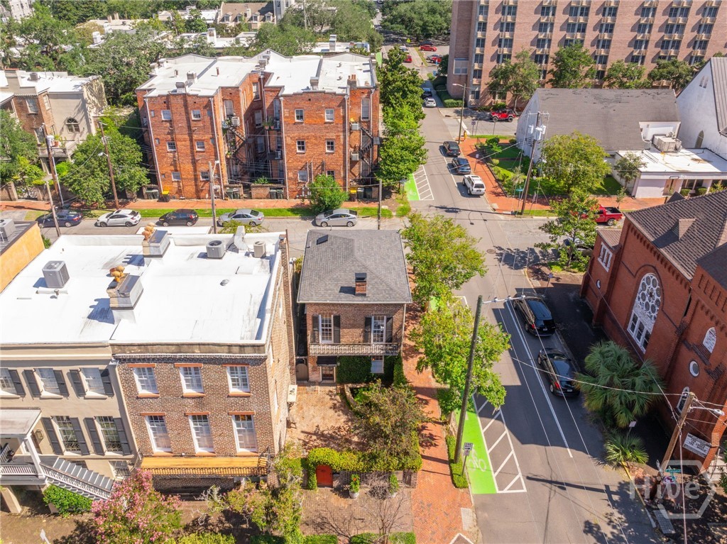 224 East Gordon Street Savannah, GA 31401 - Photo 5 of 39