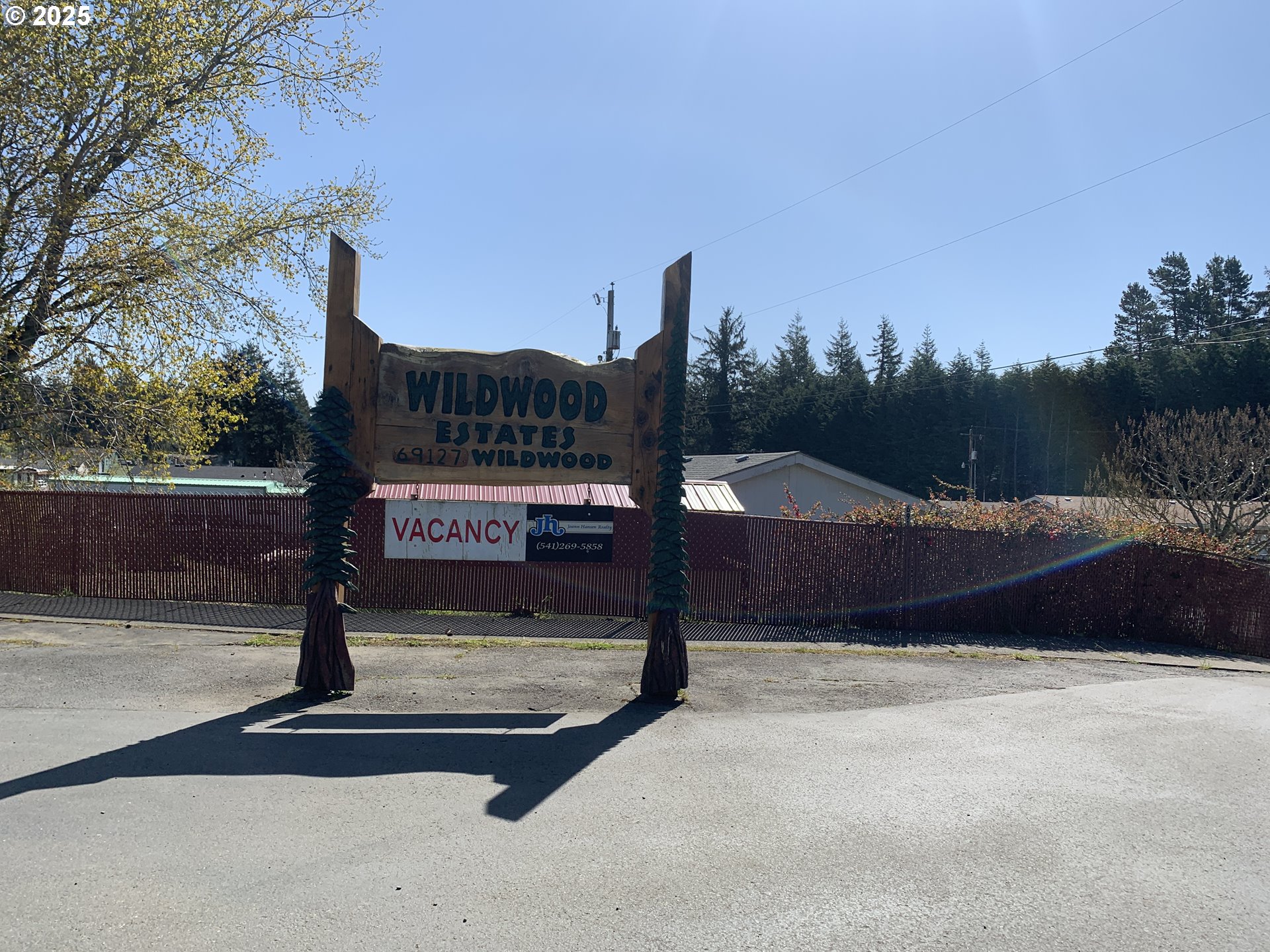 69127 Wildwood Road, Unit 17 North Bend, OR 97459 - Photo 3 of 6