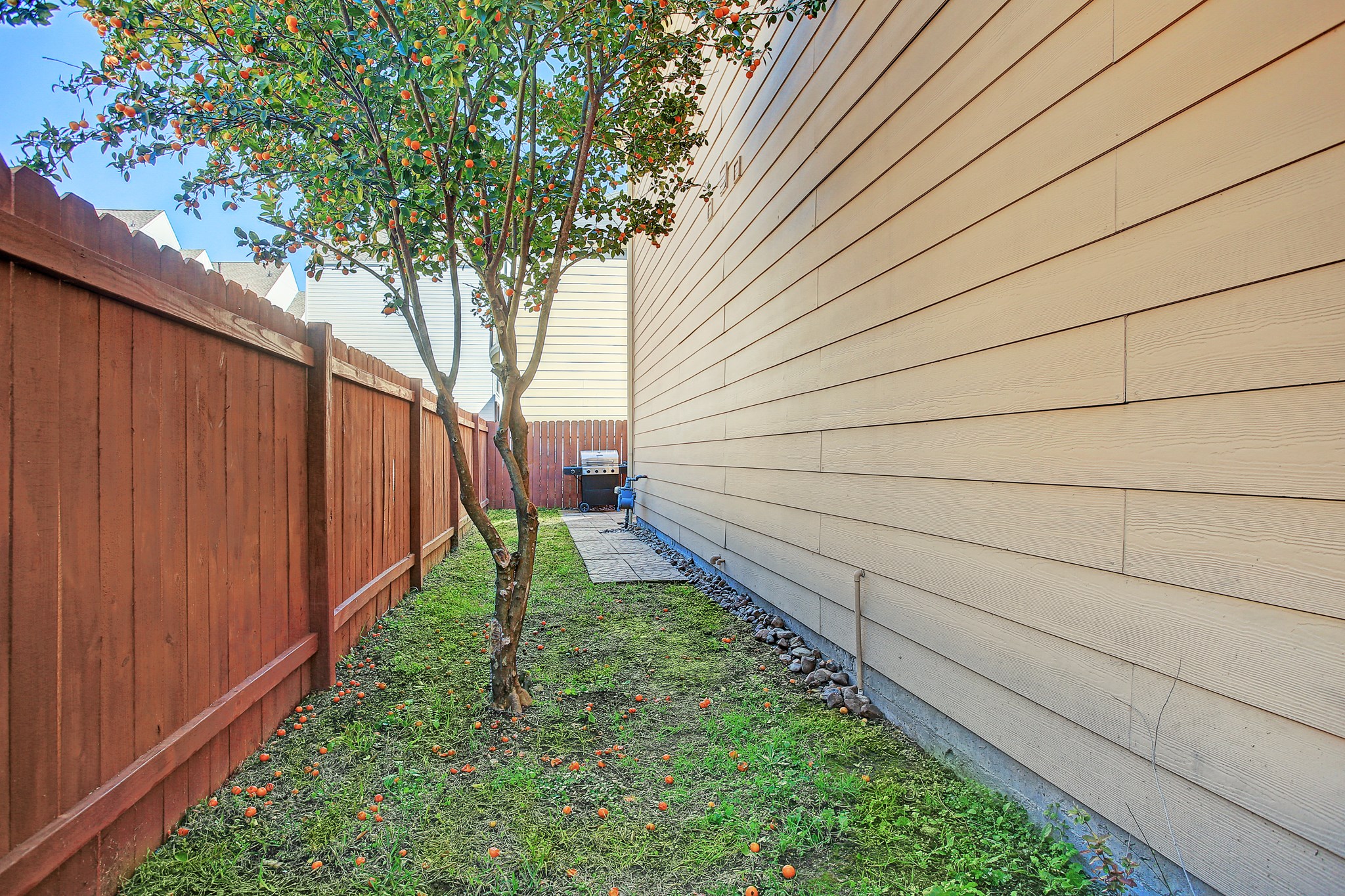 1364 Studer Street Houston, TX 77007 - Photo 19 of 22
