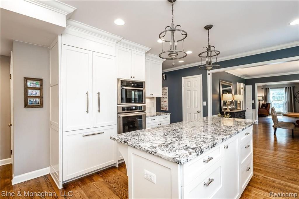 179 Stephens Road Grosse Pointe Farms, MI 48236 - Photo 17 of 81
