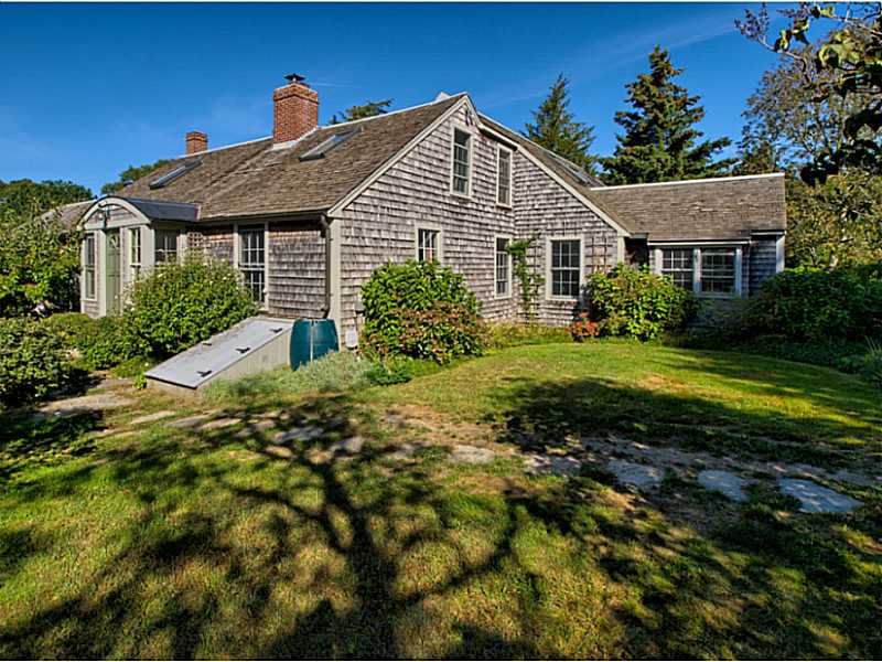38 Mullin Hill Road Little Compton, RI 02837 - Photo 3 of 25 Exterior Front.