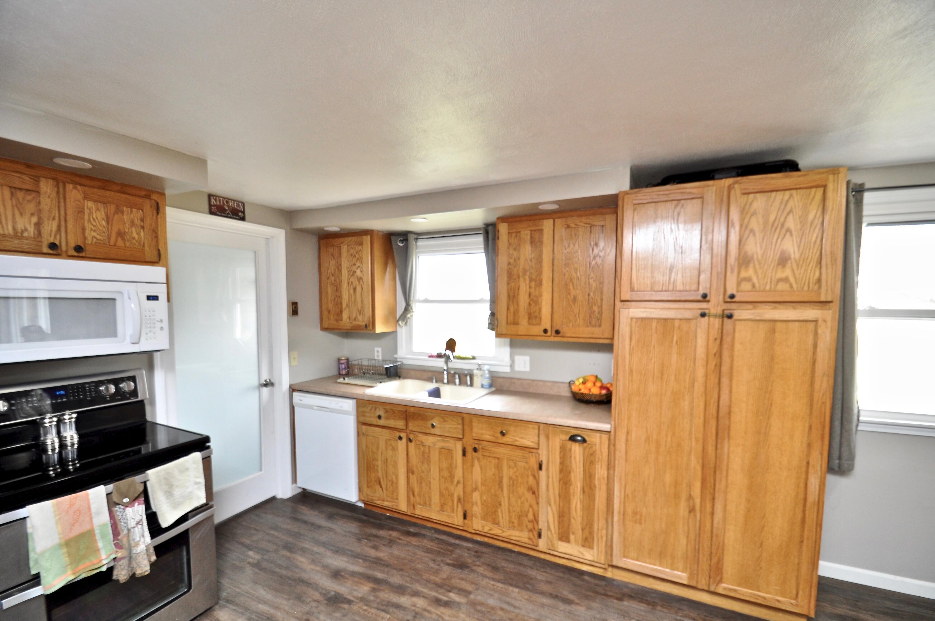 3960 Kilbourn Road Arcanum, OH 45304 - Photo 6 of 30 Gallery Image 6