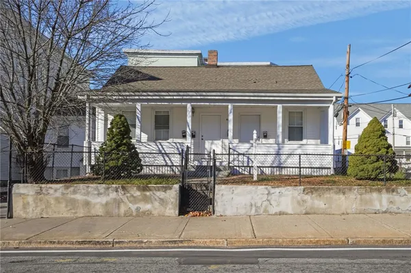 $634,900 | 752 Social Street, Woonsocket, RI 02895