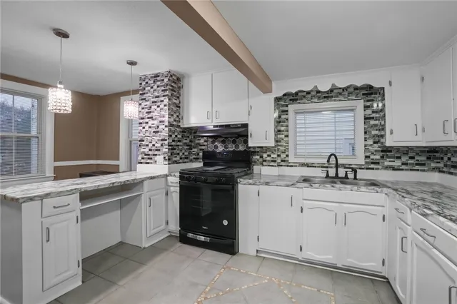 $634,900 | 752 Social Street, Woonsocket, RI 02895