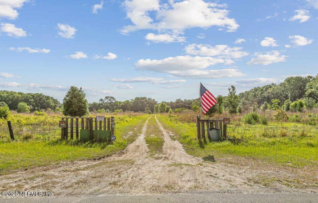 406 Union Avenue Crescent City, FL 32112 - Photo 2 of 98 001-406UnionAvenue-CrescentCity-FL-32112