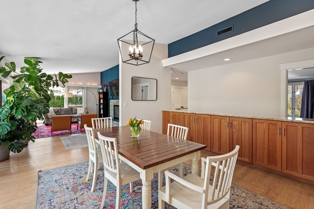 11 Laurel Road Swampscott, MA 01907 - Photo 17 of 38