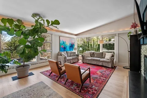 $1,100,000 | 11 Laurel Road, Swampscott, MA 01907