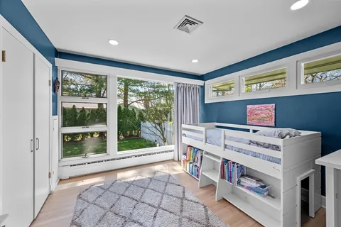 $1,100,000 | 11 Laurel Road, Swampscott, MA 01907