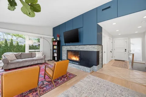 $1,100,000 | 11 Laurel Road, Swampscott, MA 01907