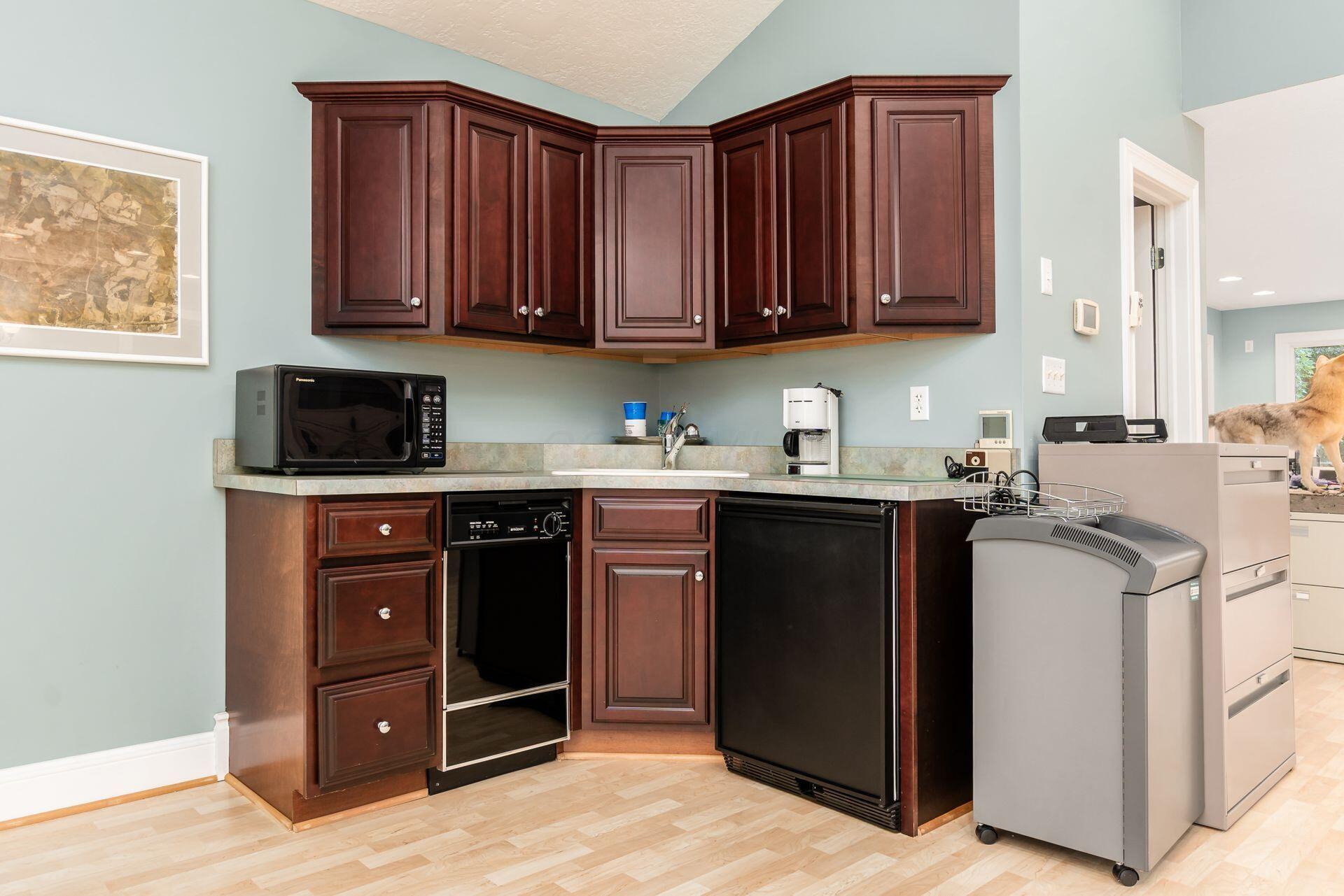 236 Tom Corwin Road Wellston, OH 45692 - Photo 93 of 104 KITCHENETTE