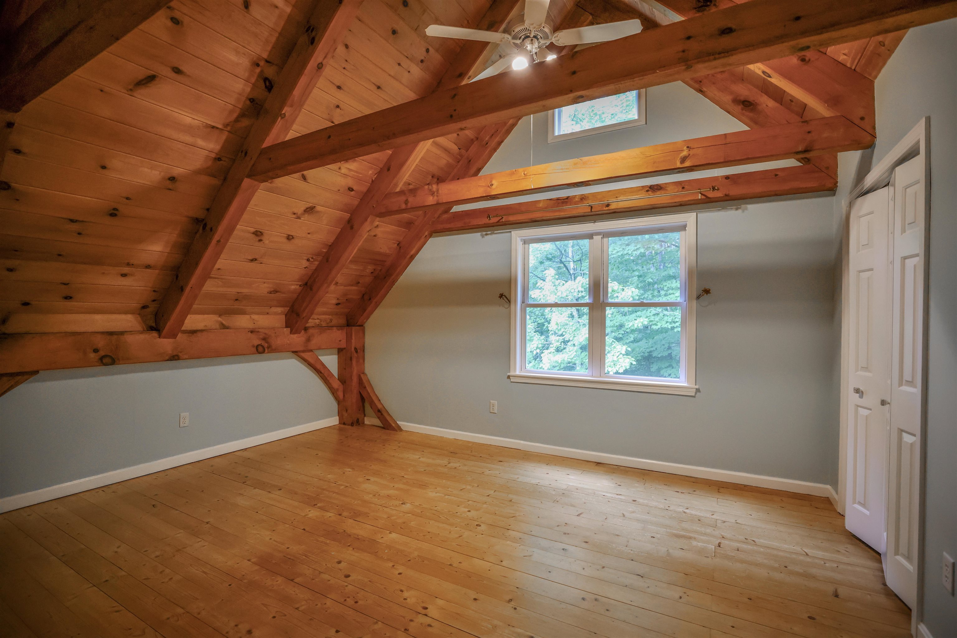 570 Upper Meehan Road Bristol, VT 05443 - Photo 27 of 38