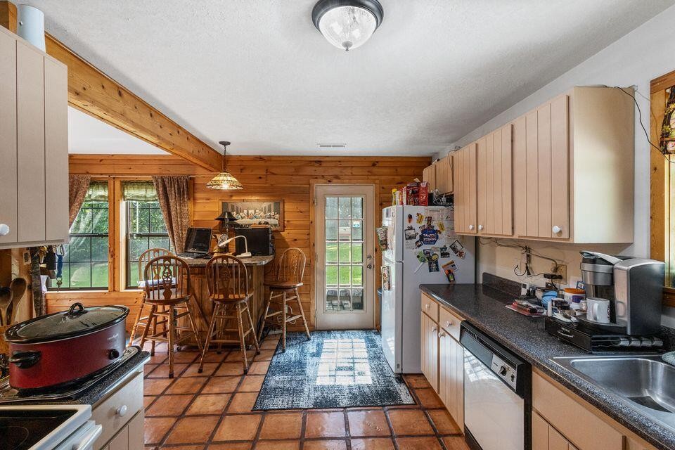 63 County Road 100 Decatur, TN 37322 - Photo 20 of 46 Gallery Image 20
