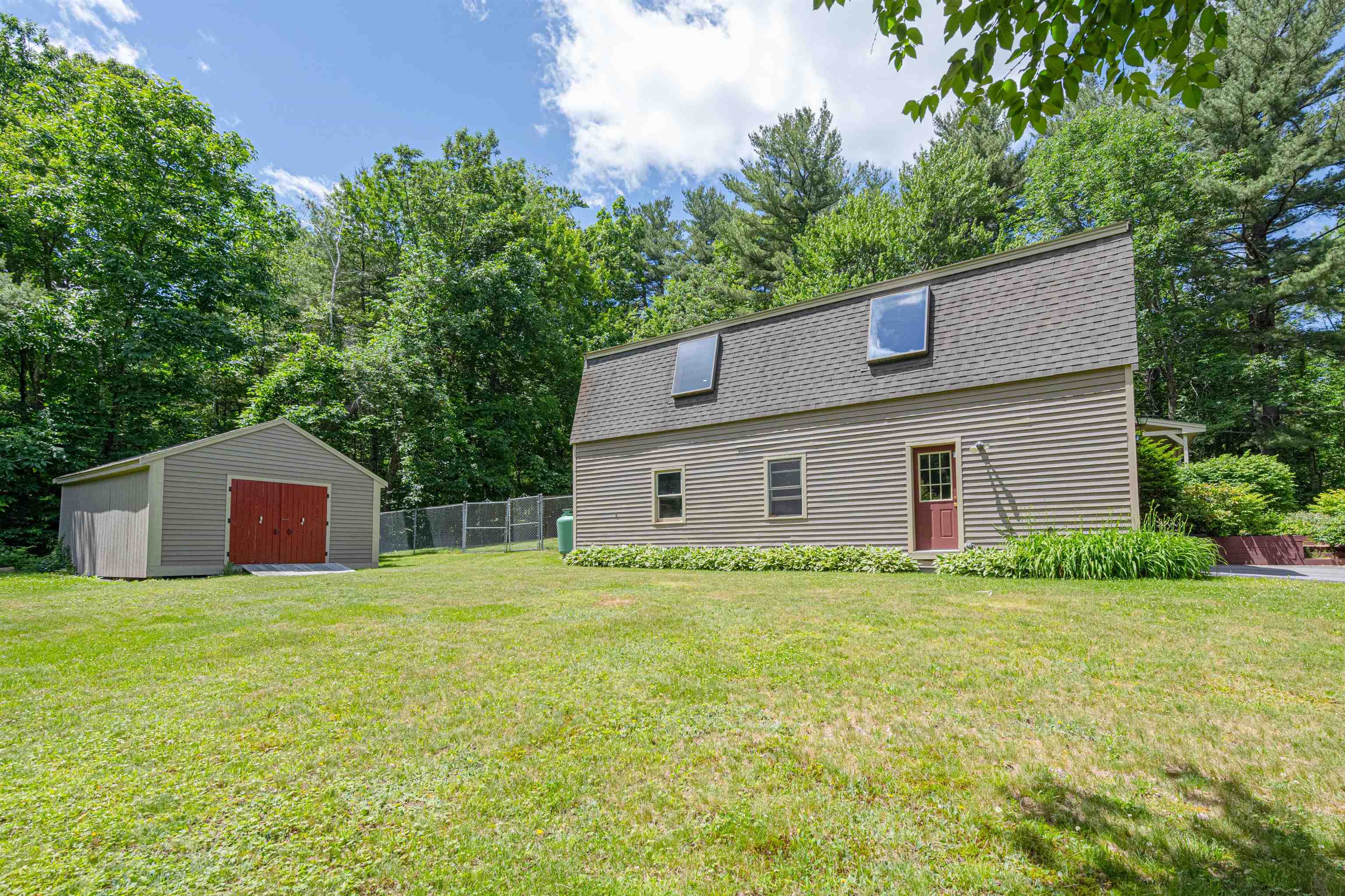 12 Happy Avenue Derry, NH 03038 - Photo 28 of 32