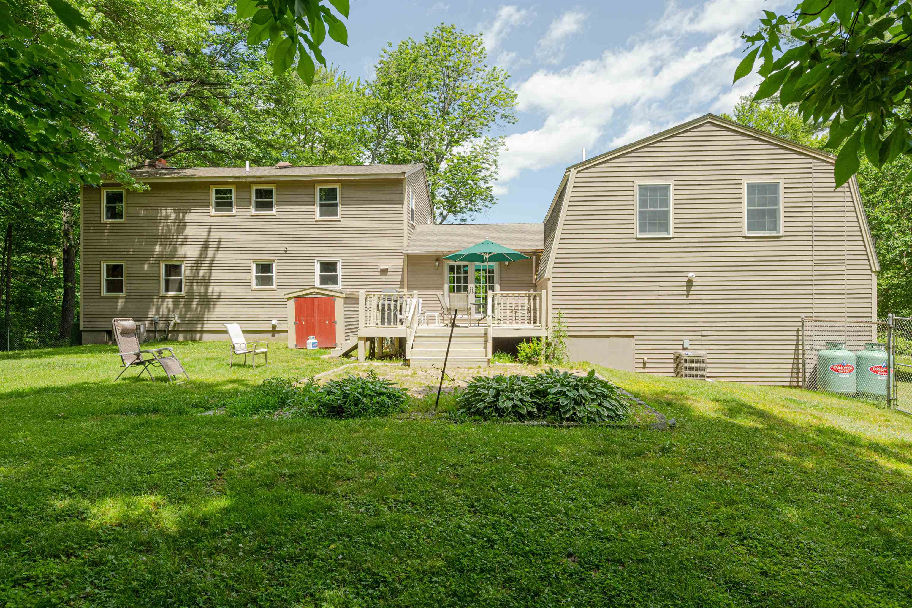 12 Happy Avenue Derry, NH 03038 - Photo 29 of 32