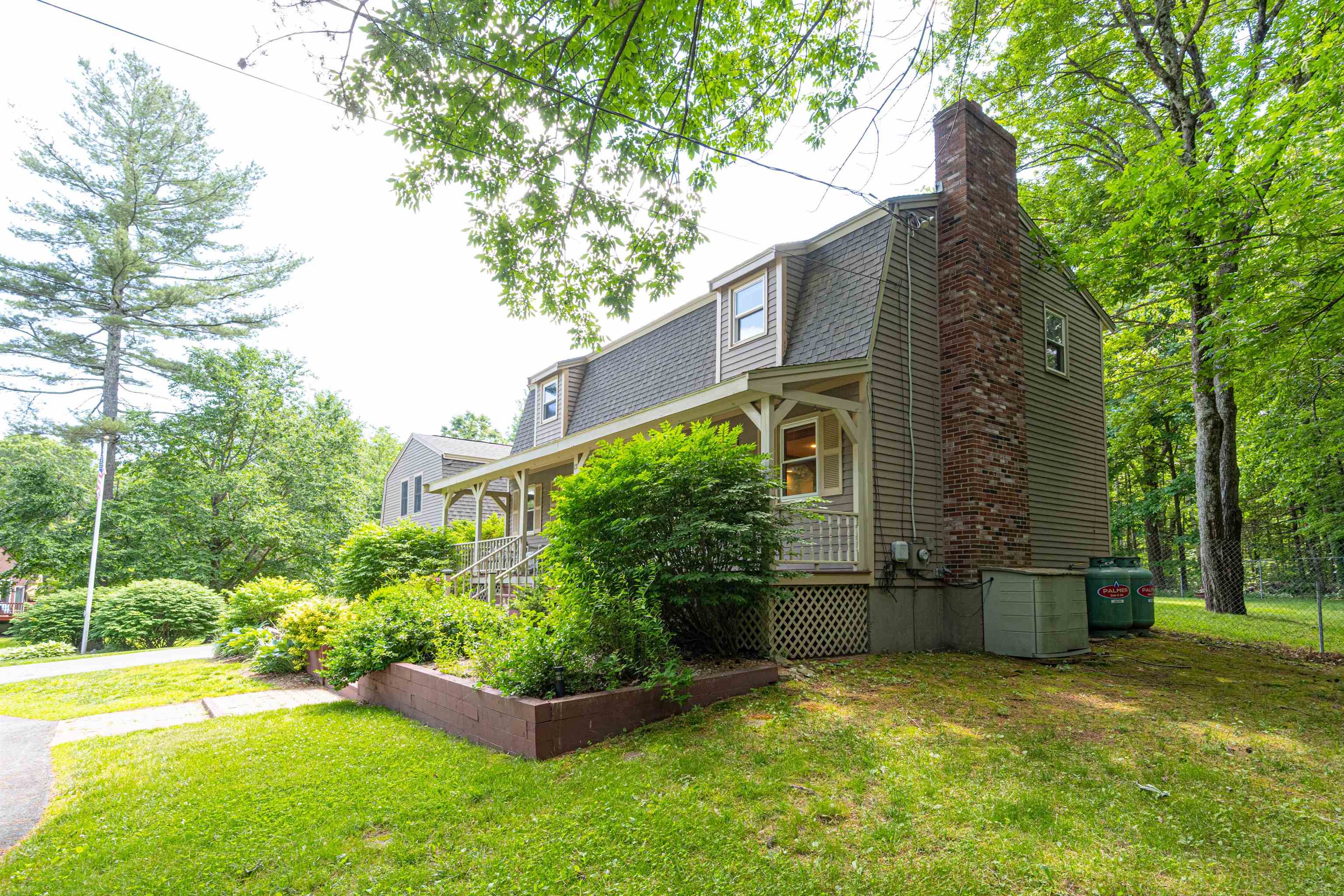 12 Happy Avenue Derry, NH 03038 - Photo 31 of 32