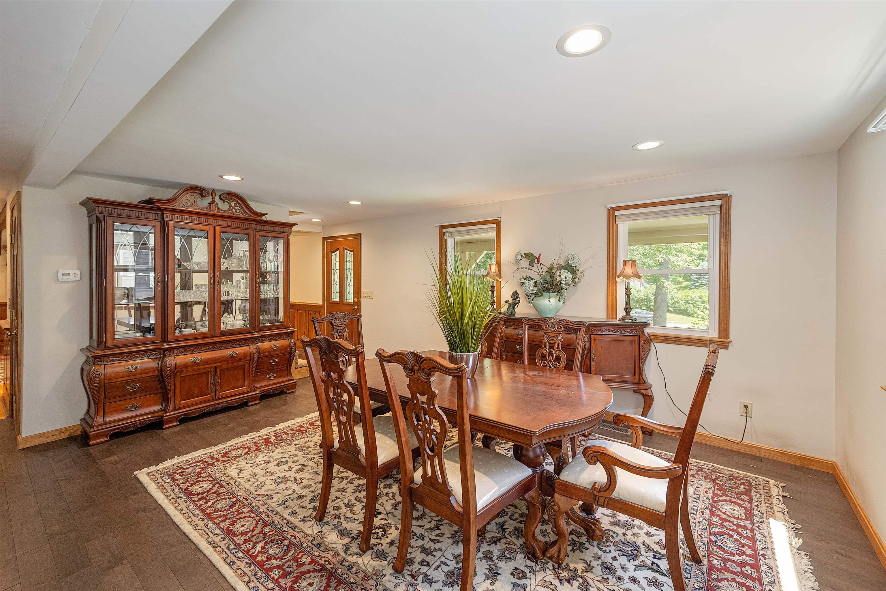 12 Happy Avenue Derry, NH 03038 - Photo 10 of 32