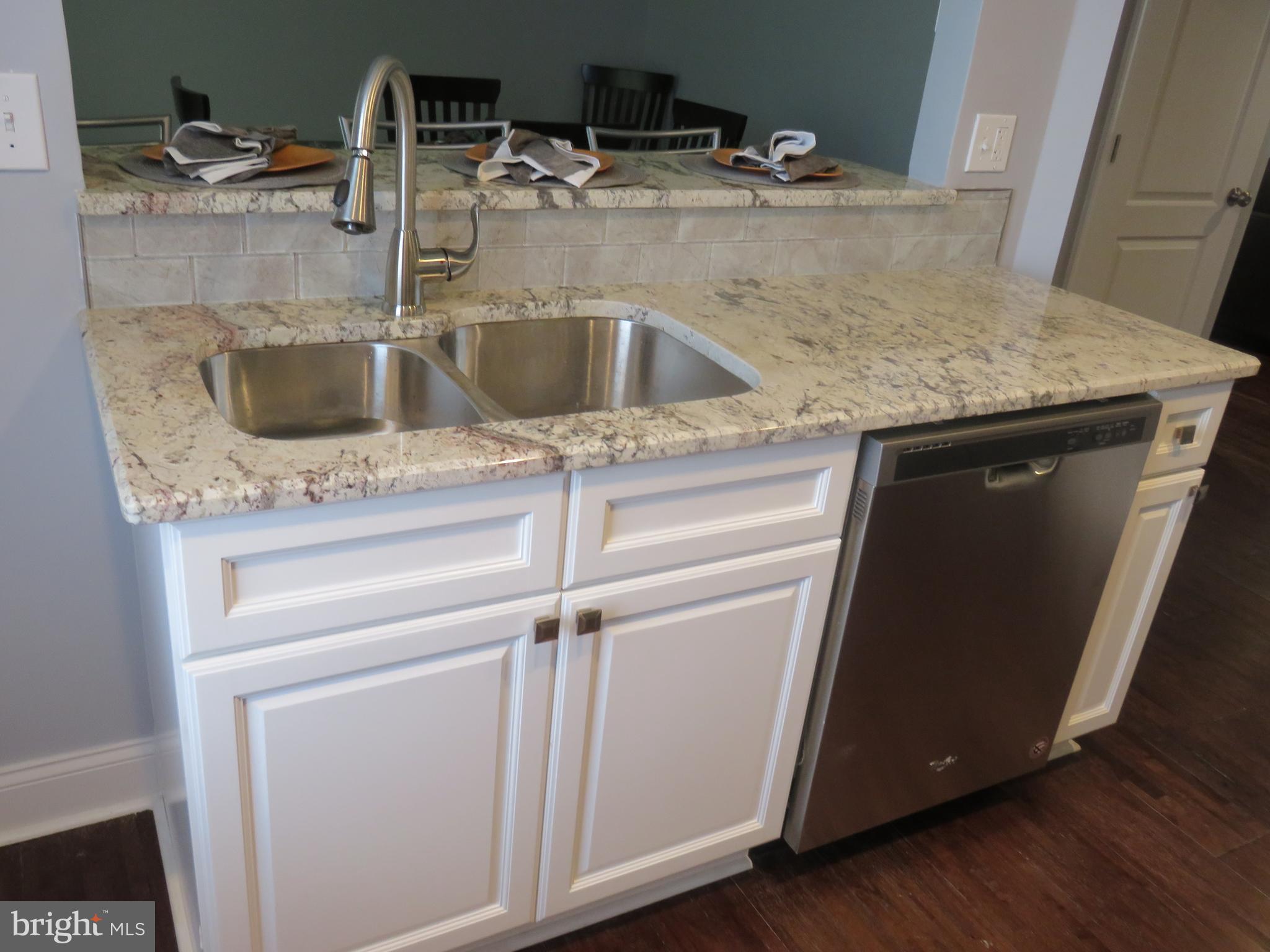 4002 Annellen Road Baltimore, MD 21215 - Photo 12 of 28 Kitchen