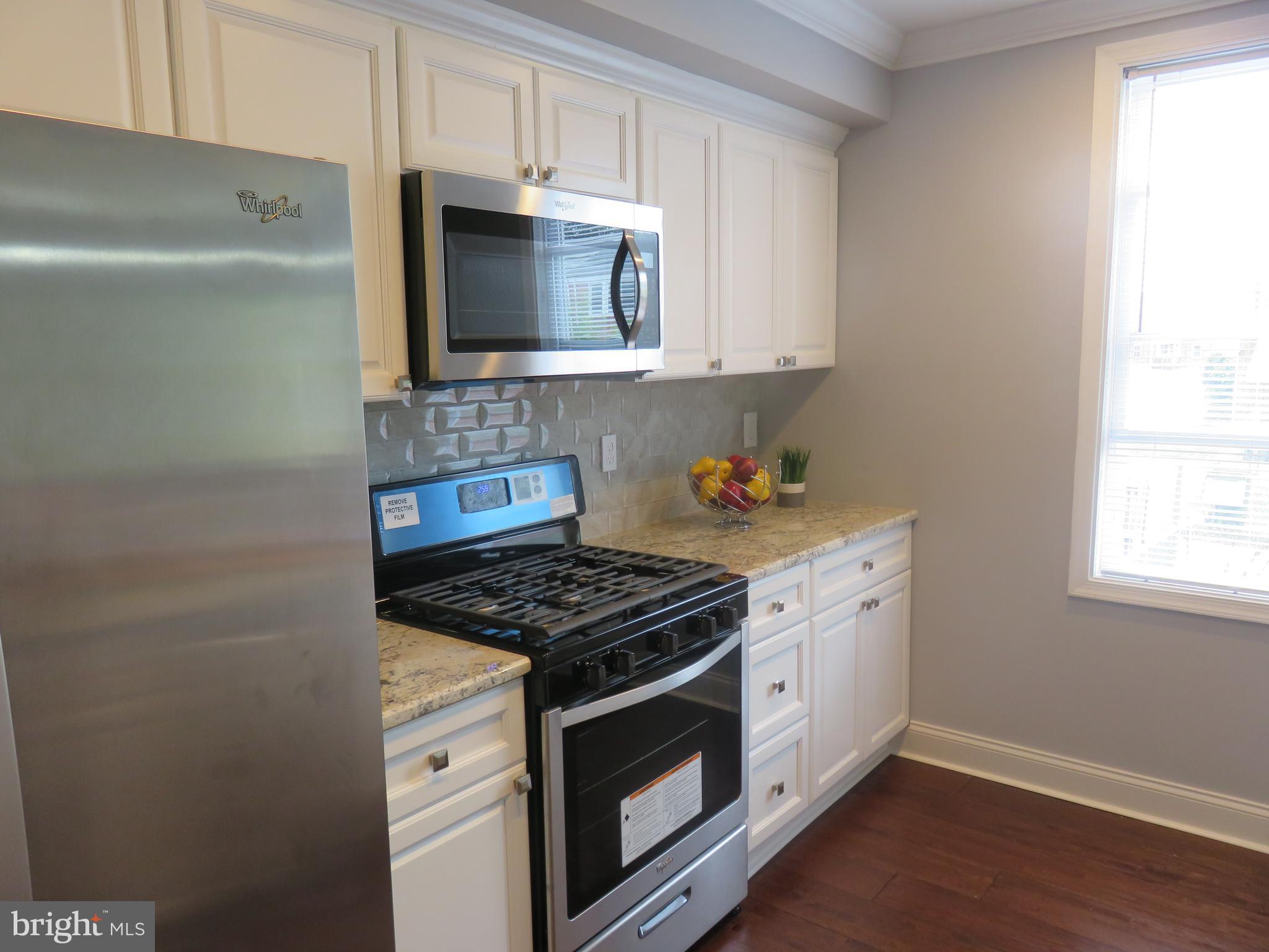 4002 Annellen Road Baltimore, MD 21215 - Photo 7 of 28 Kitchen