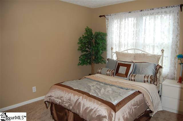 73 Ferguson Road Piedmont, SC 29673 - Photo 18 of 25 Gallery Image 18
