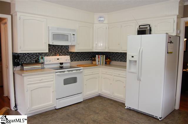 73 Ferguson Road Piedmont, SC 29673 - Photo 7 of 25 Gallery Image 7